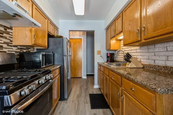 Oak Lawn, IL 60453,6530 W 94th Place #2A