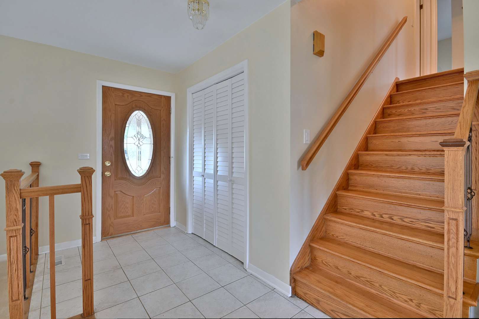Palatine, IL 60067,537 S Echo Lane