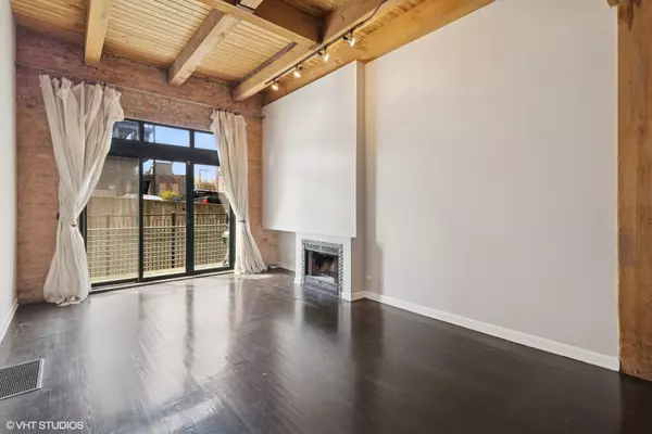 Chicago, IL 60622,1740 N MARSHFIELD Street #6