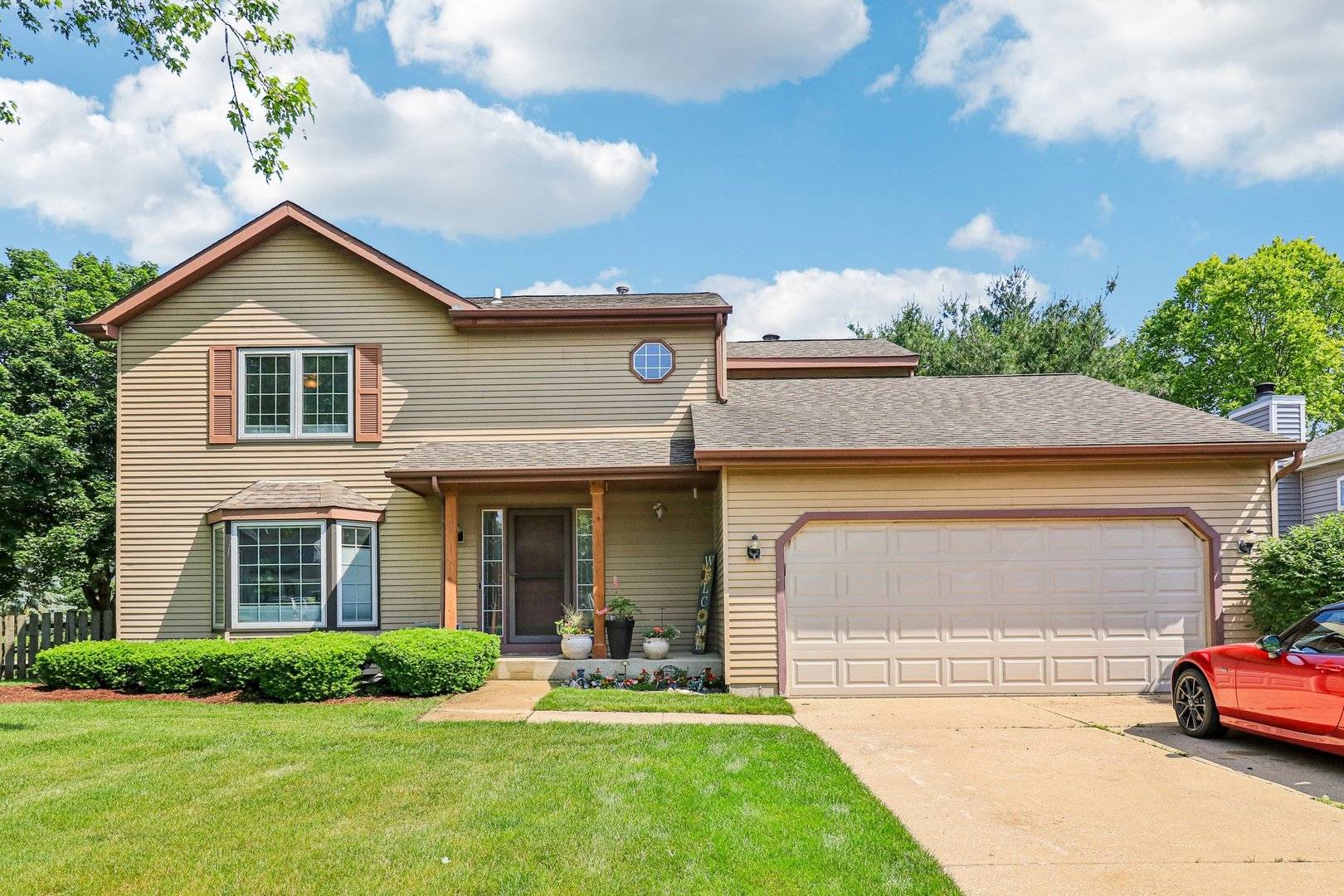 5506 W Chasefield Circle, Mchenry, IL 60050