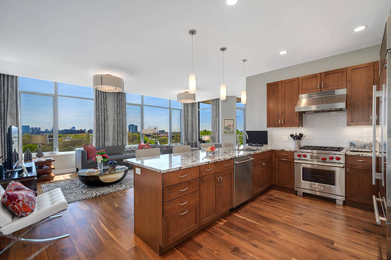Chicago, IL 60614,540 W Webster Avenue #611
