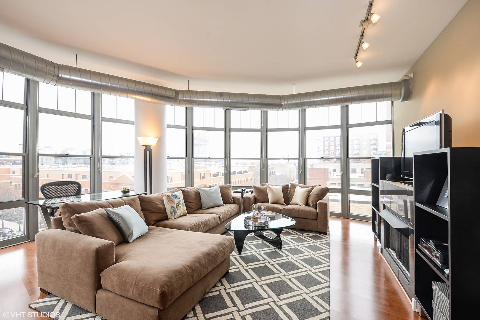 Chicago, IL 60607,1200 W Monroe Street #508