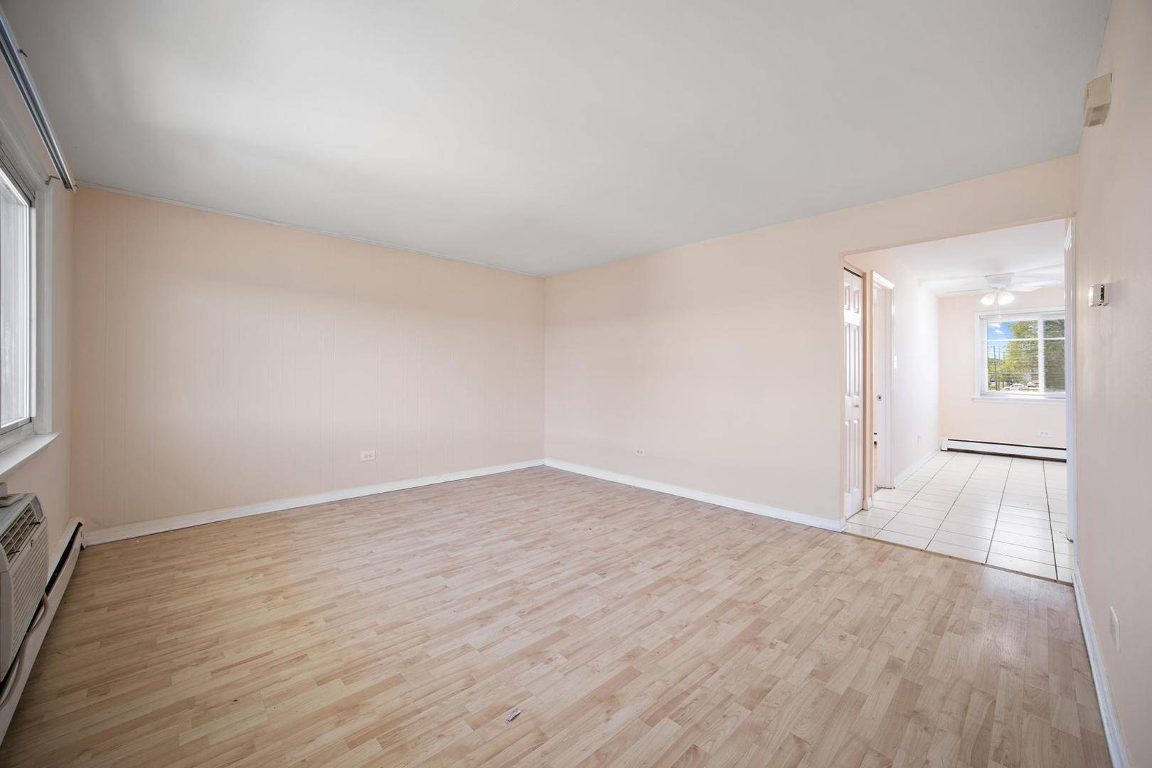 Hickory Hills, IL 60457,7834 95th Street #2A