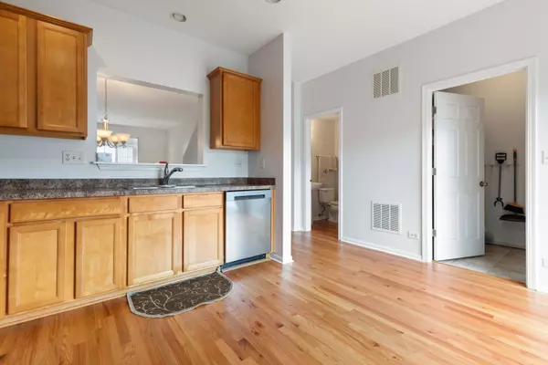 Chicago Ridge, IL 60415,10325 KERRY RIDGE Court
