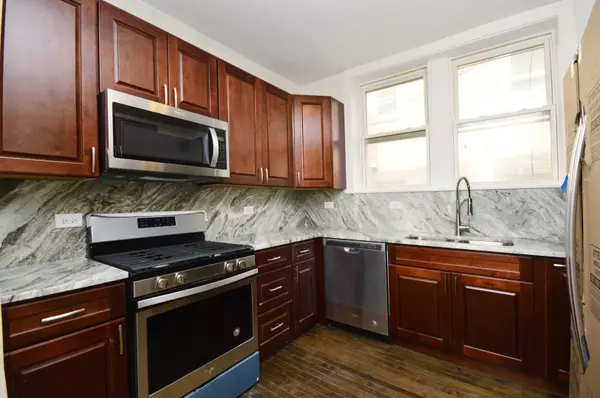 Skokie, IL 60076,9110 Keating Avenue #2