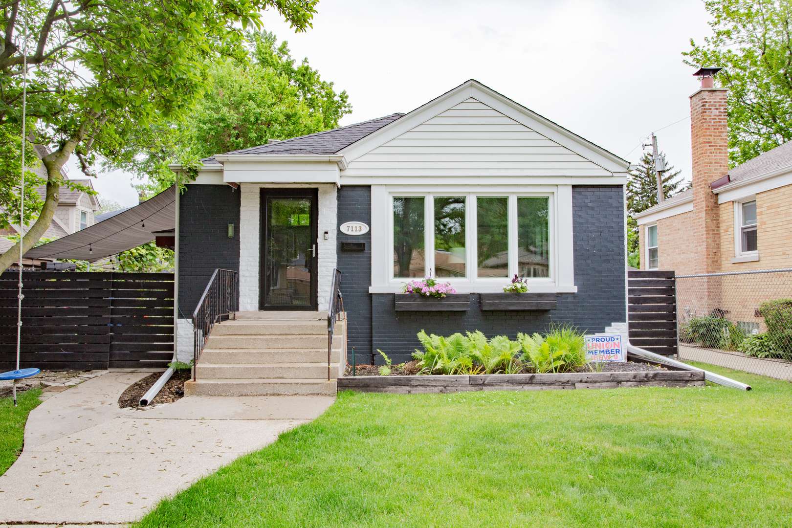 7113 W Talcott Avenue, Chicago, IL 60631