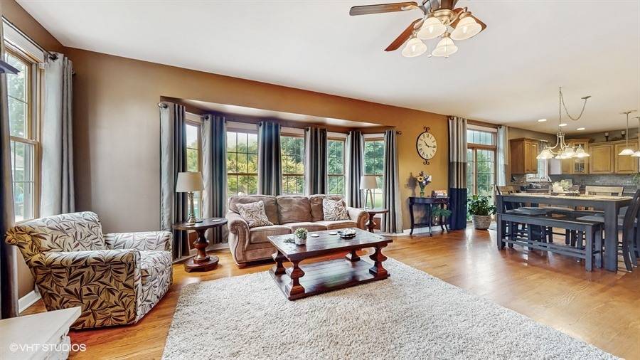 Hampshire, IL 60140,15N502 Prairie Hill Circle