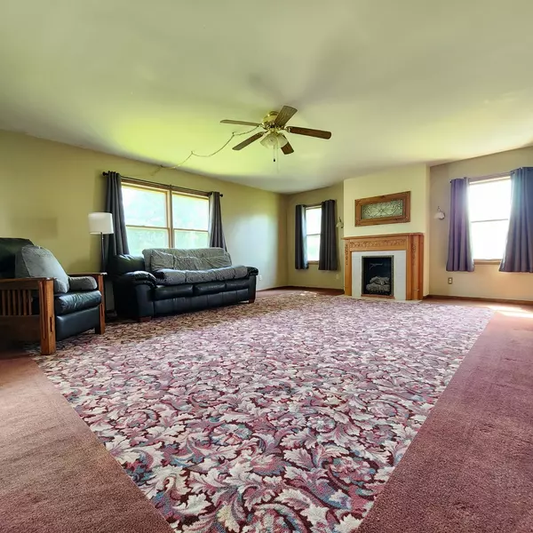 Ottawa, IL 61350,1932 N 2653rd Road