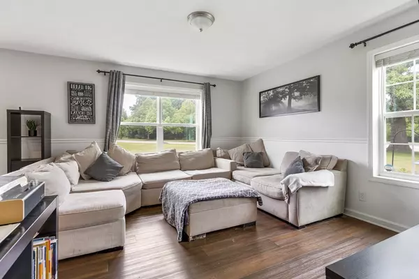 Hampshire, IL 60140,956 Tuscany Trail