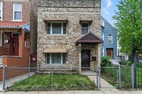 2240 S Avers Avenue, Chicago, IL 60623