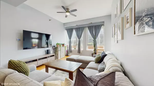 Chicago, IL 60646,6000 N Cicero Avenue #217