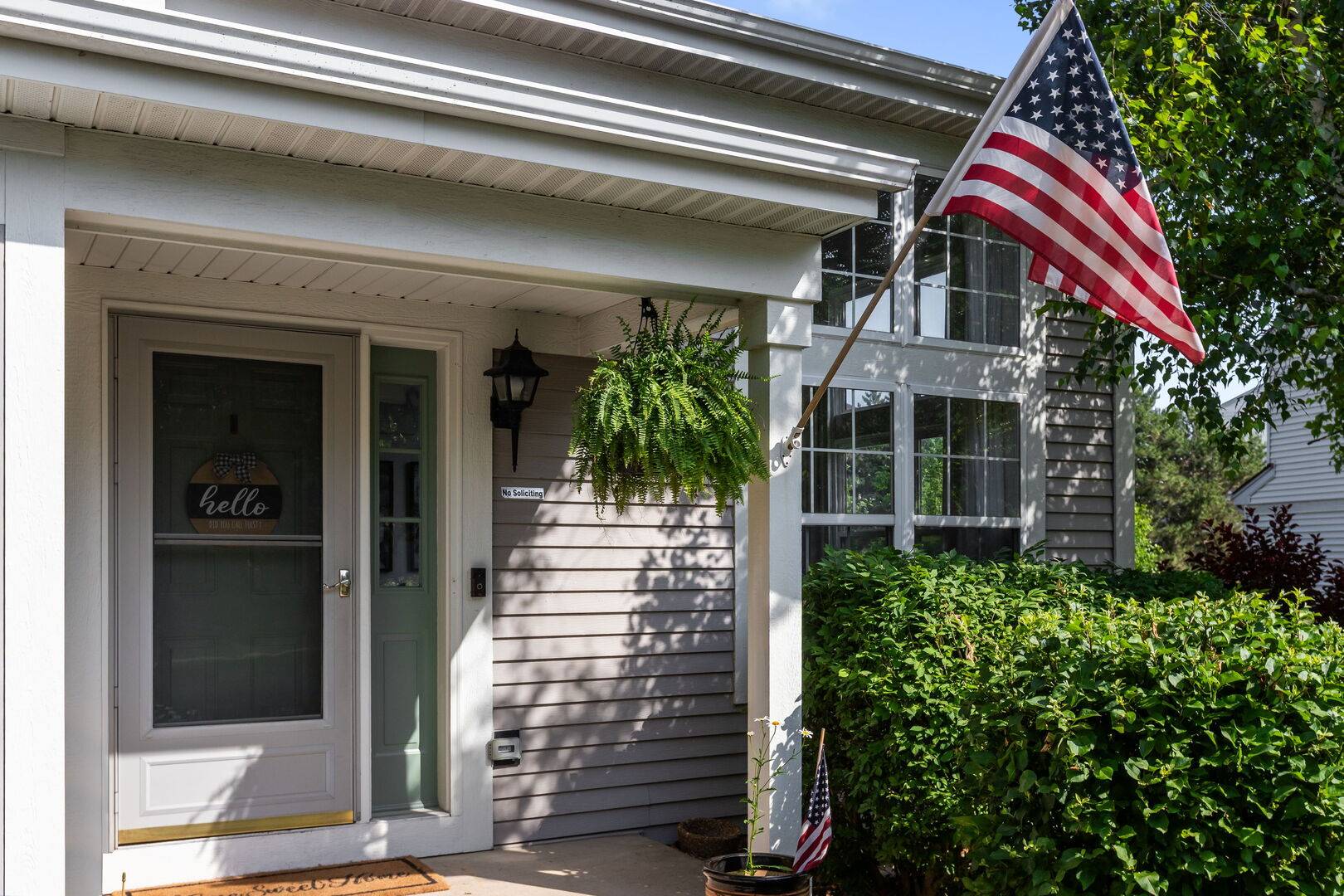 Cary, IL 60013,1356 Geneva Lane