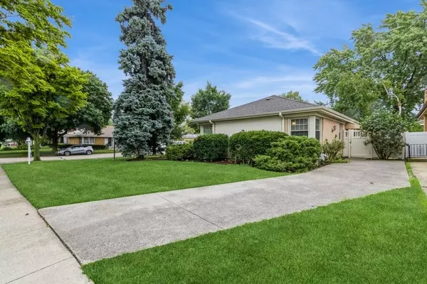 Skokie, IL 60077,7350 Lavergne Avenue