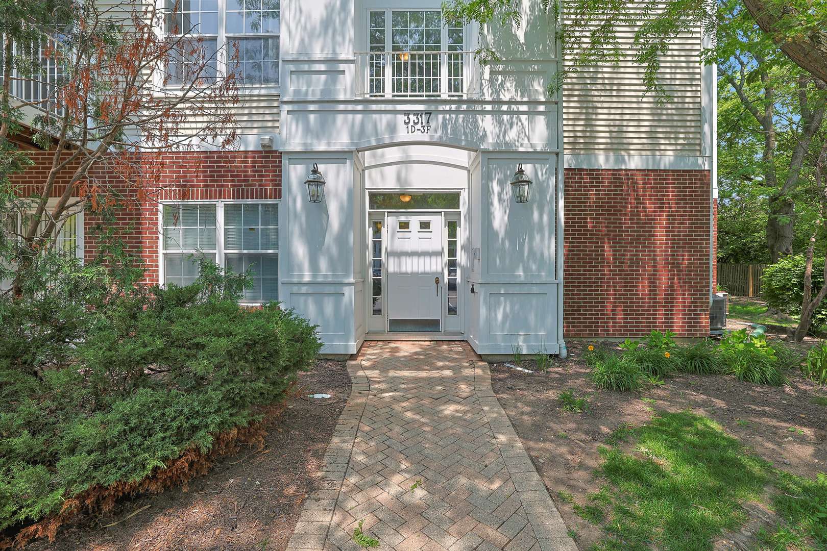 Lake Bluff, IL 60044,3317 Stratford Court #2E