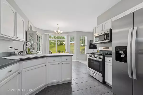 Carpentersville, IL 60110,1936 Cobblestone Drive