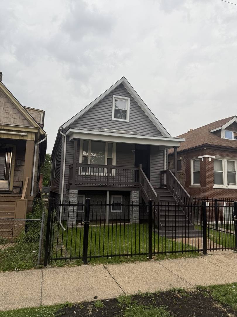 Chicago, IL 60621,7130 S Morgan Street