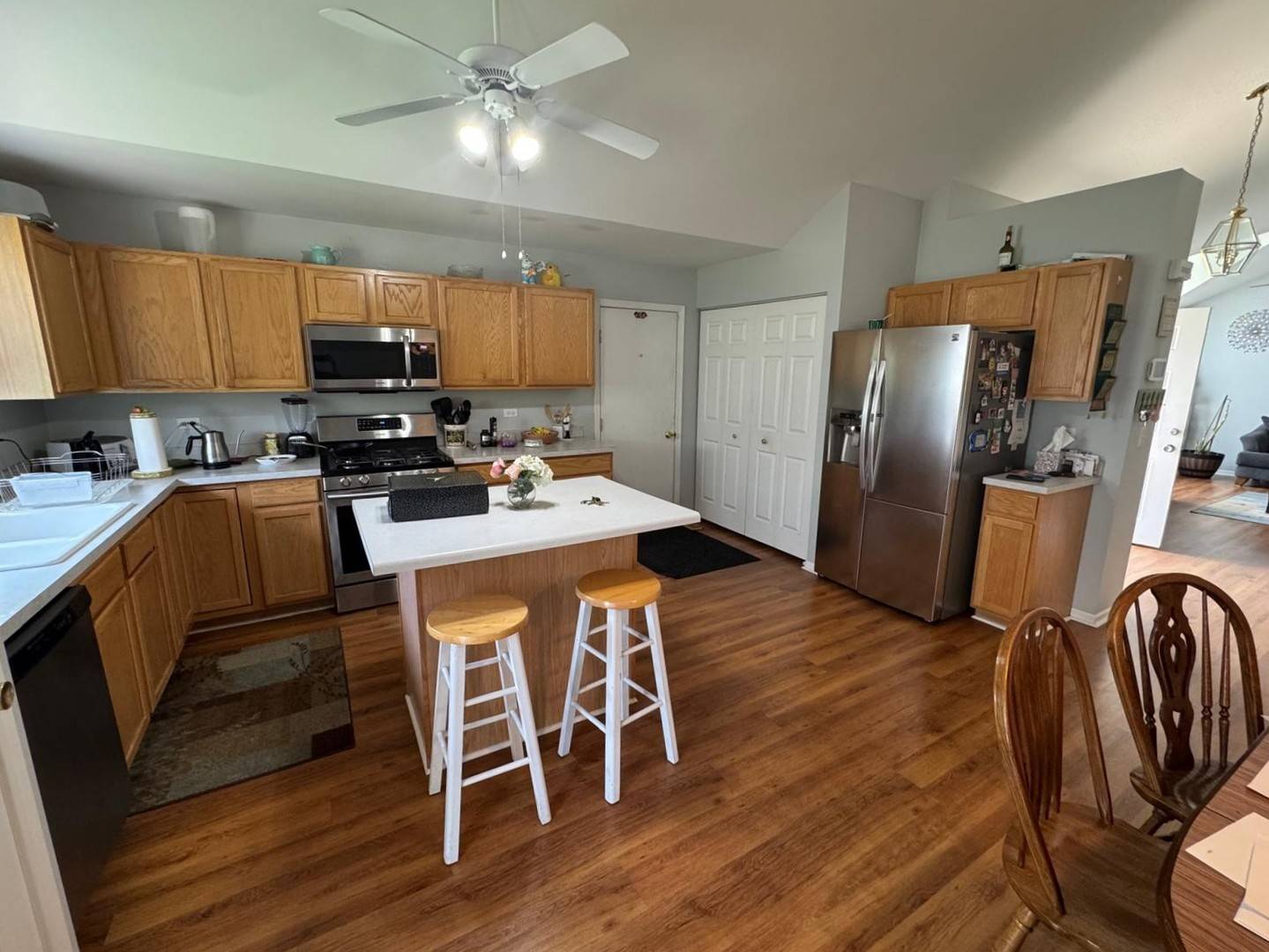 Plainfield, IL 60586,2311 White Eagle Drive