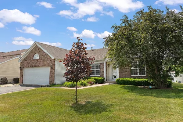 Shorewood, IL 60404,1611 Wintercrest Lane
