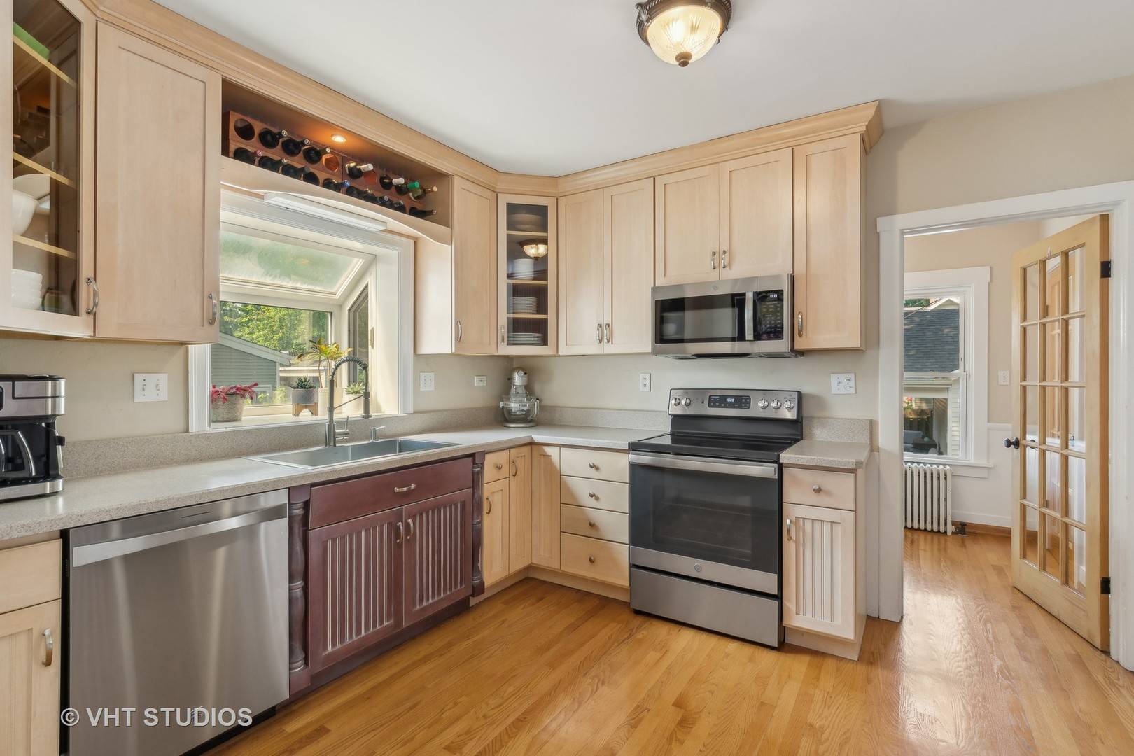 Arlington Heights, IL 60005,406 S Evergreen Avenue