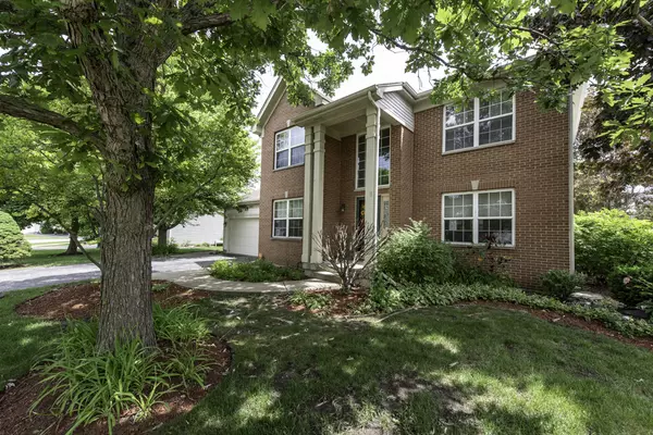 Lake Villa, IL 60046,321 Hampton Court