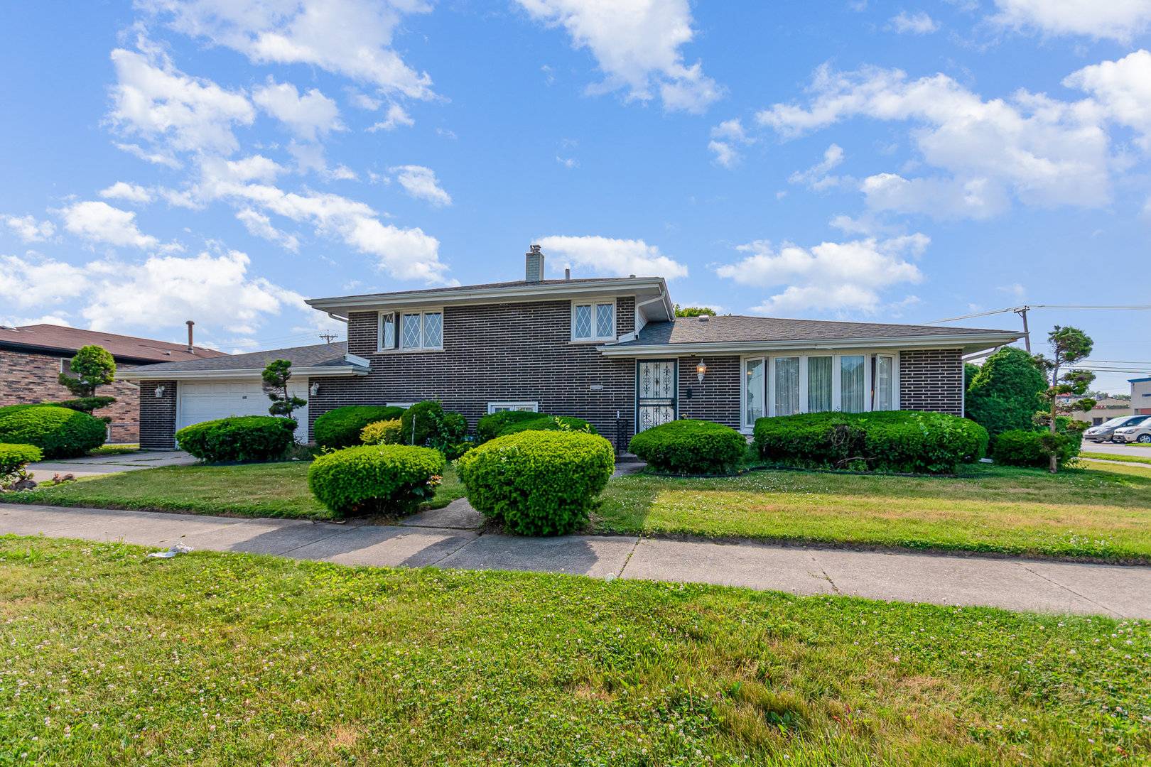 Calumet City, IL 60409,615 Hoxie Avenue