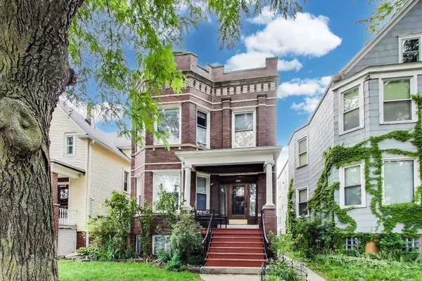 Chicago, IL 60625,4444 N Spaulding Avenue