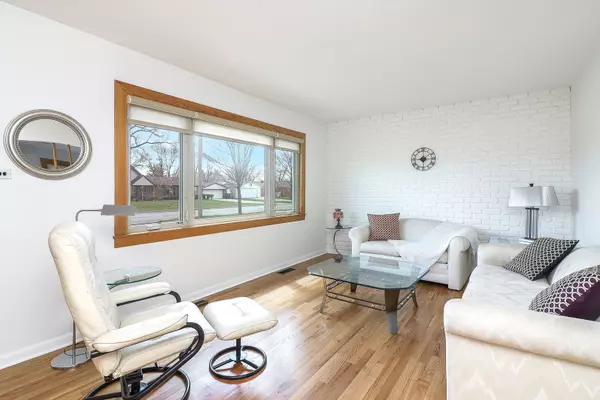Bridgeview, IL 60455,6950 W 91st Street
