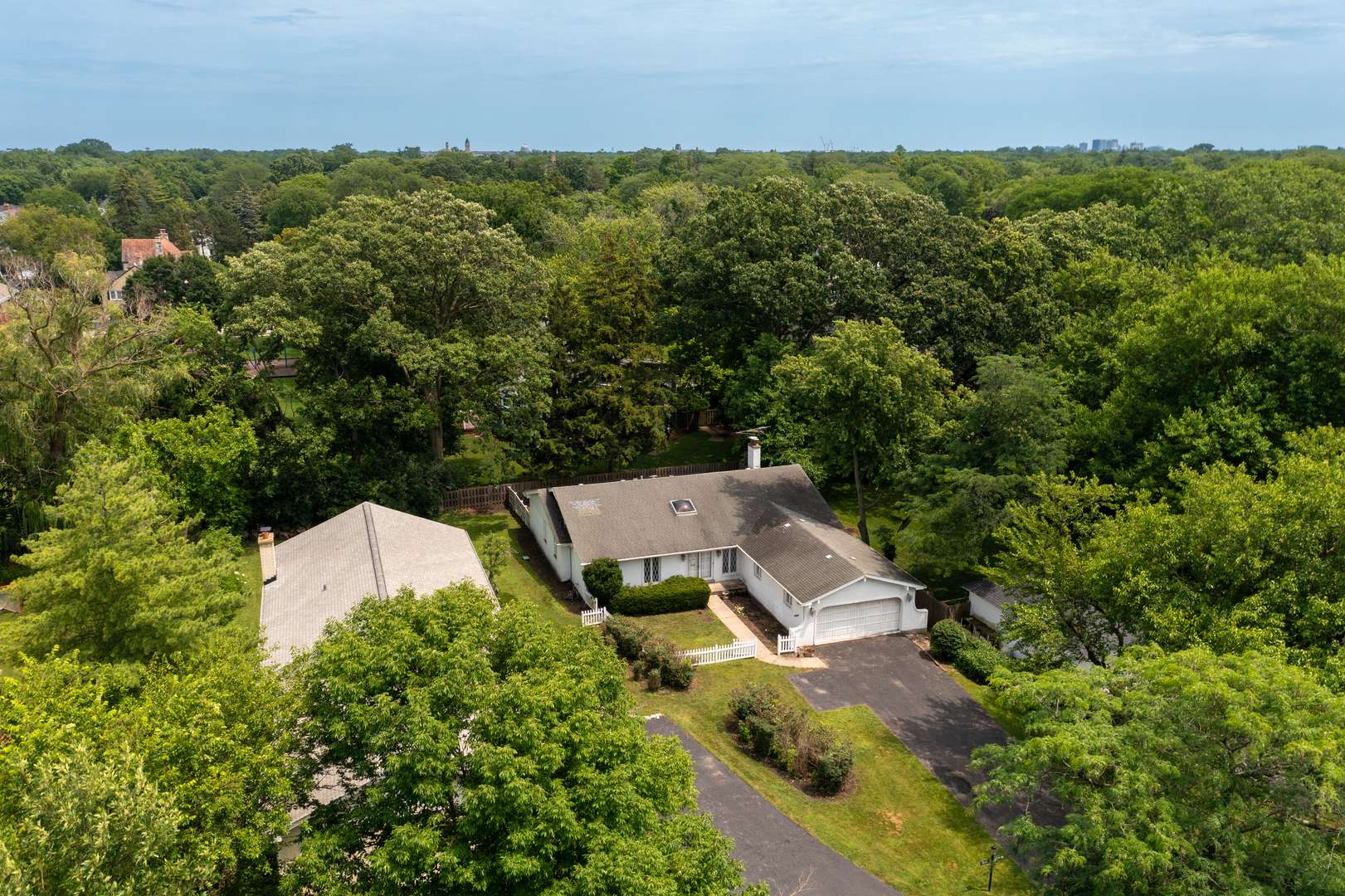 Wilmette, IL 60091,1046 Illinois Road