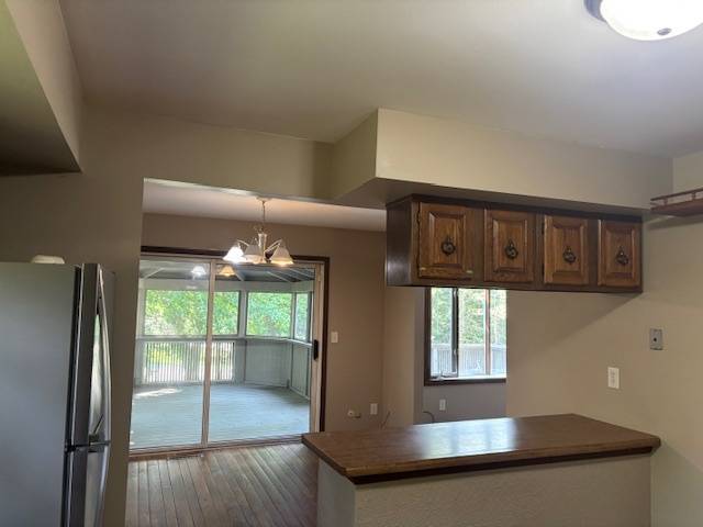 Algonquin, IL 60102,721 S Vista Drive