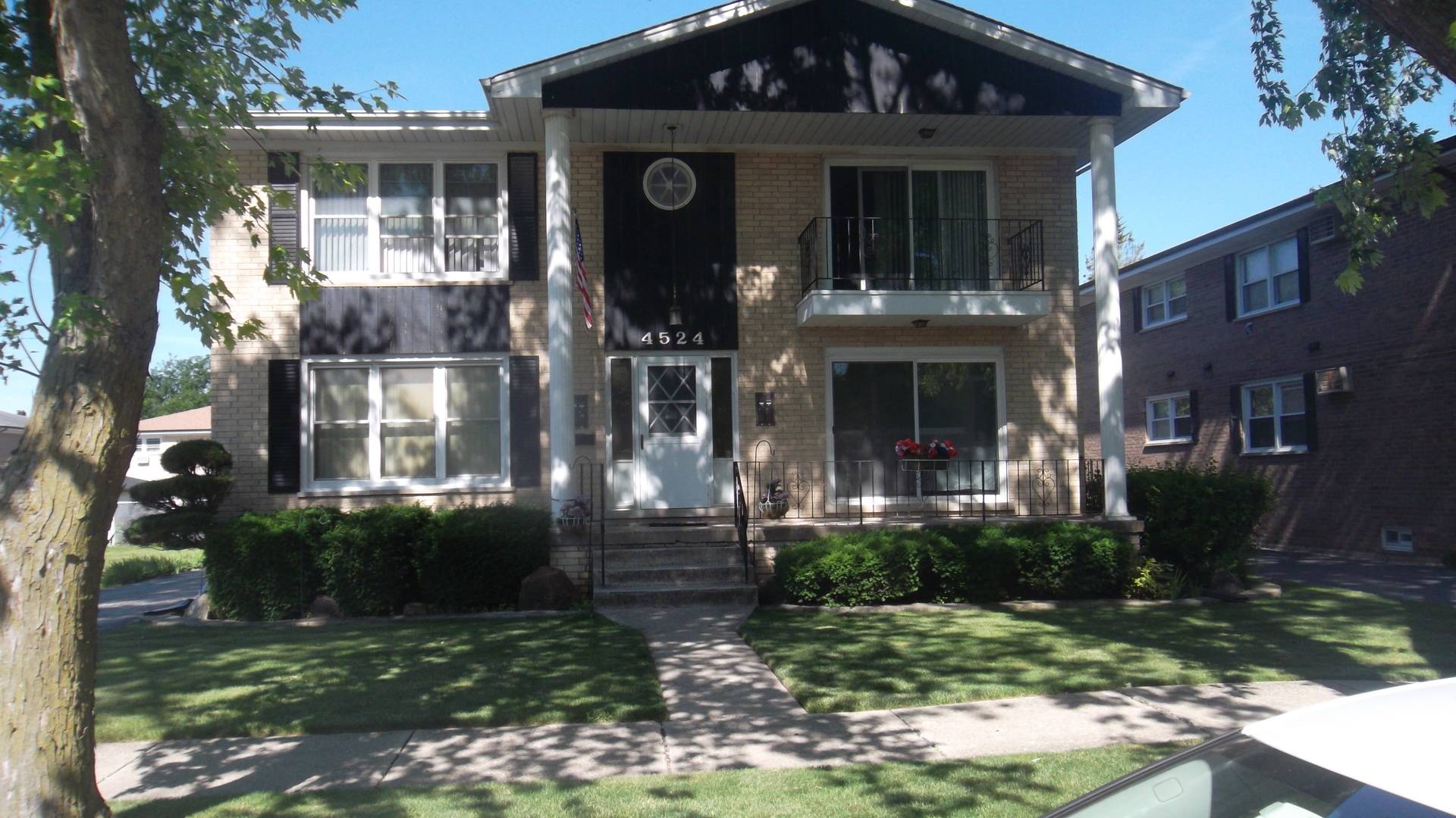 4524 PARK Avenue #D, Brookfield, IL 60513