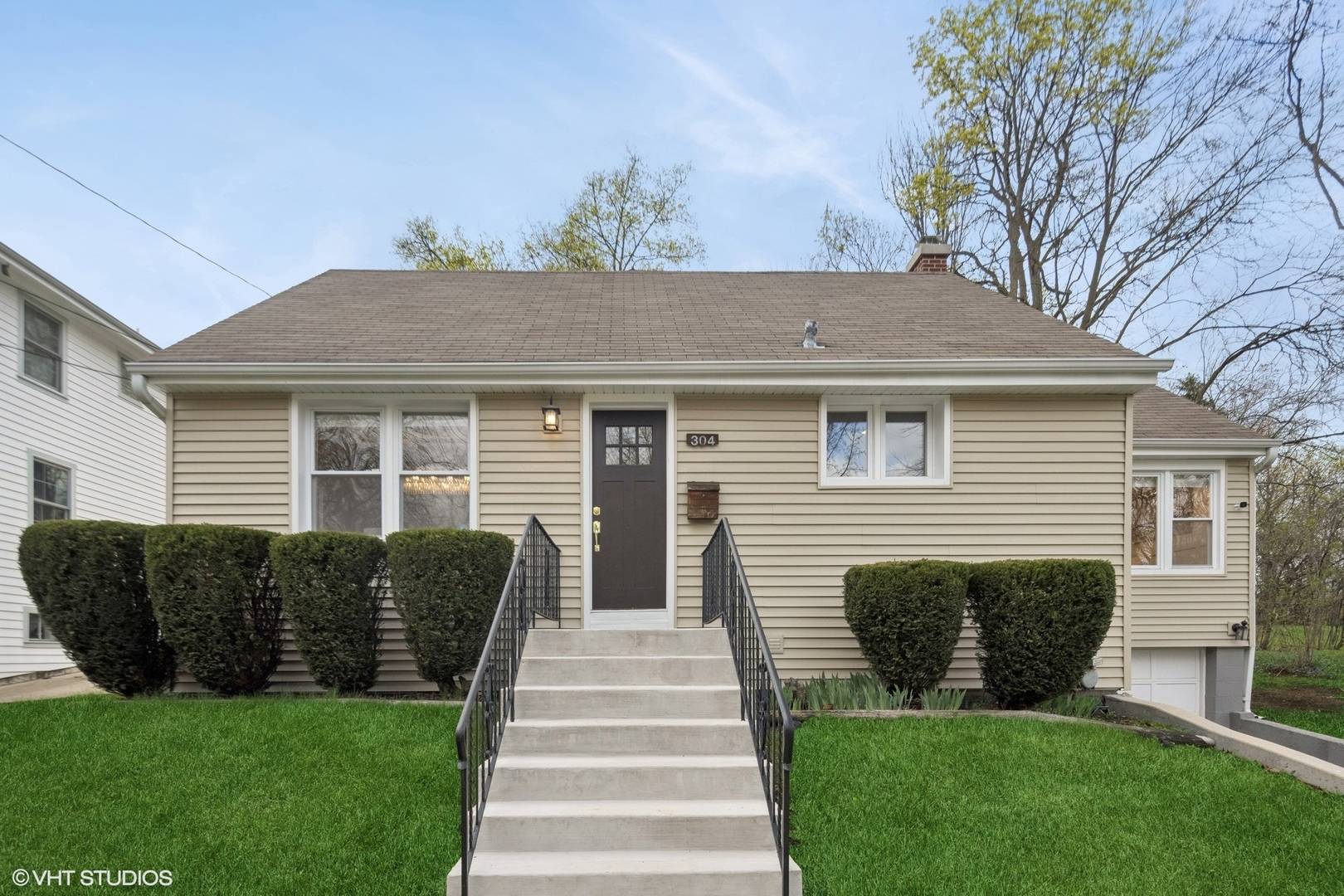 304 Bryant Avenue, Glen Ellyn, IL 60137