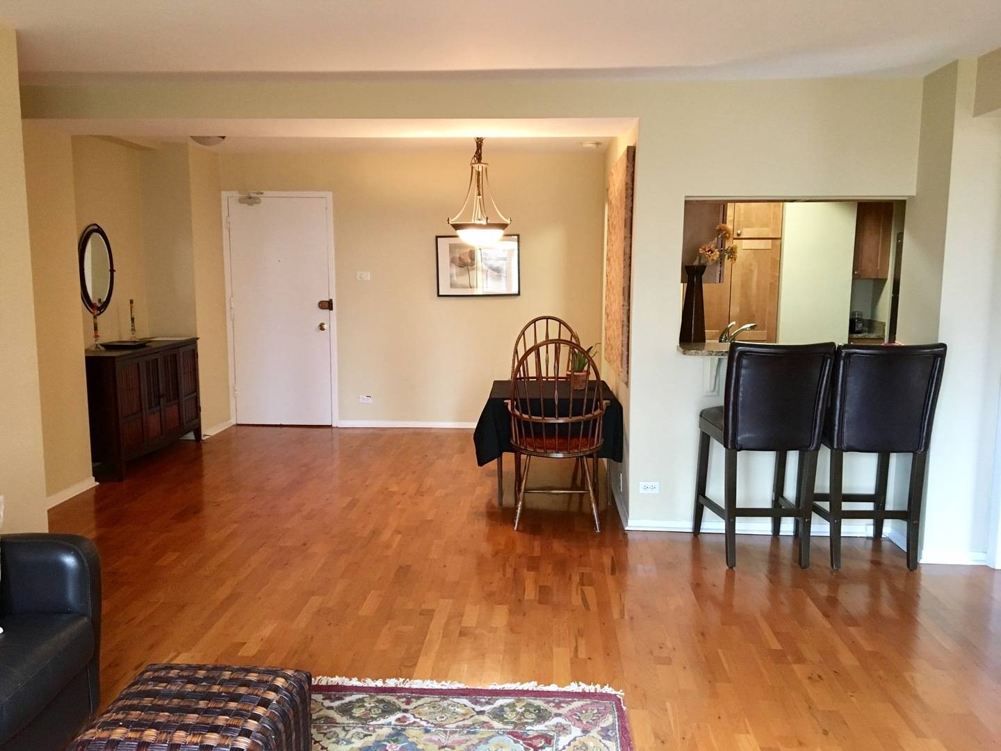 Chicago, IL 60657,2909 N SHERIDAN Road #1102