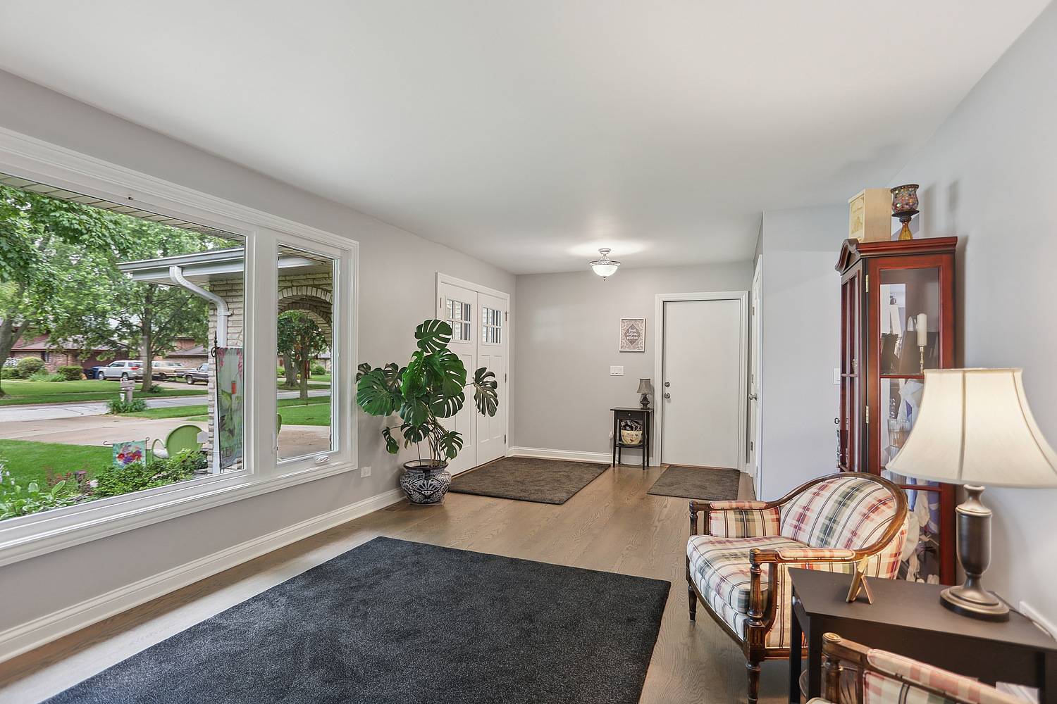 Lisle, IL 60532,2414 Chippewa Court