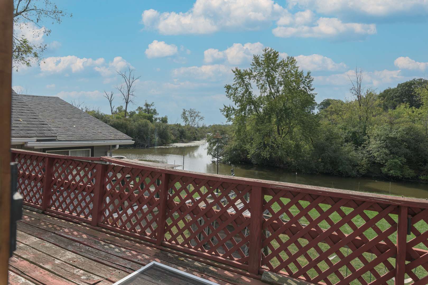 Spring Grove, IL 60081,27517 W Ashland Avenue