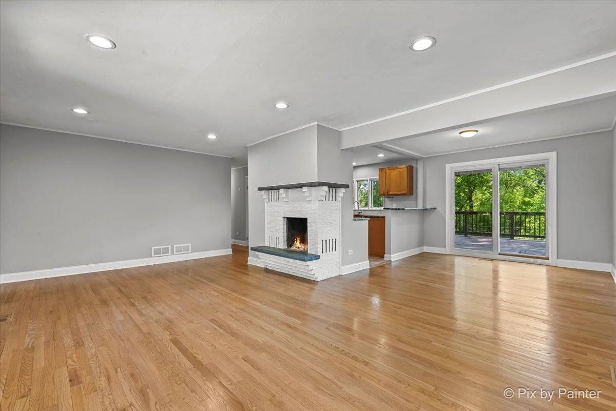 Oakwood Hills, IL 60013,109 Woody Way