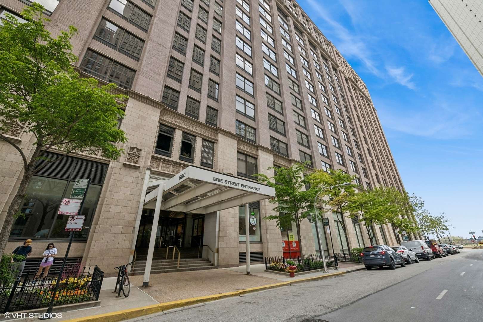 680 N Lake Shore Drive #816, Chicago, IL 60611