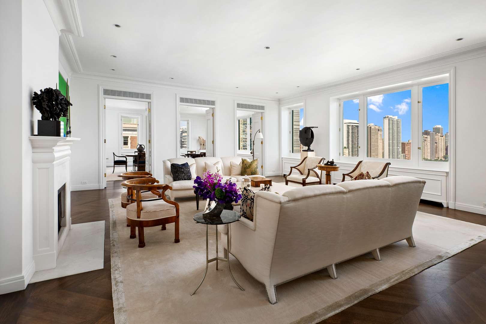 Chicago, IL 60611,209 E LAKE SHORE Drive #14