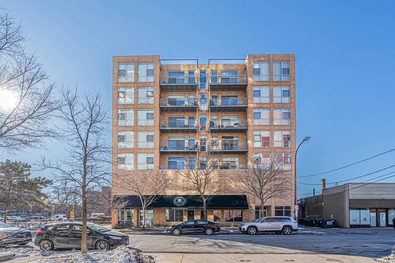 Evanston, IL 60201,1572 N Maple Avenue #401