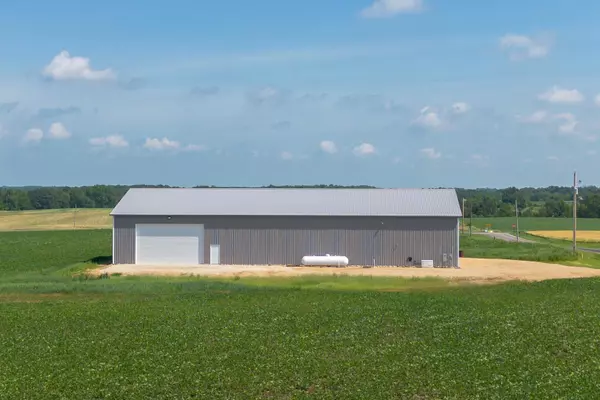 Varna, IL 61375,957 County Road 2000 E