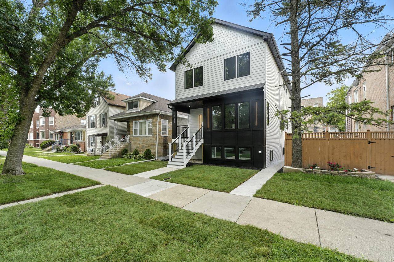 Chicago, IL 60630,4630 N Kasson Avenue