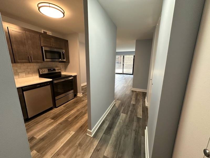 Chicago, IL 60614,Address not disclosed