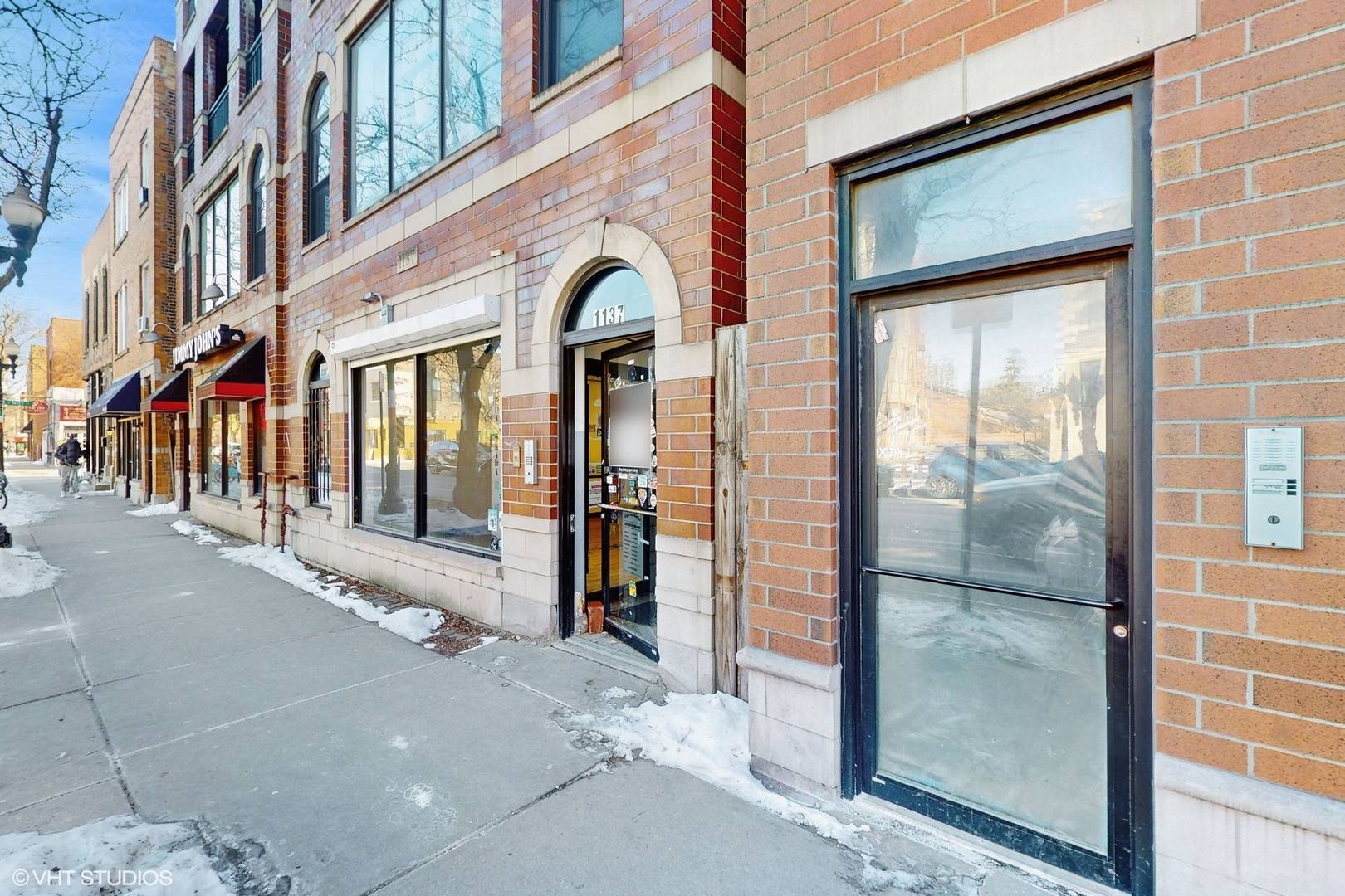 1137 W Taylor Street, Chicago, IL 60607
