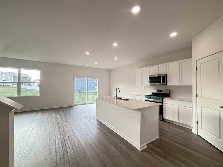 Wonder Lake, IL 60097,6908 willow Drive
