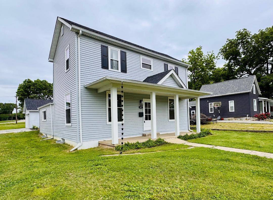 421 W South 1st Street, Shelbyville, IL 62565