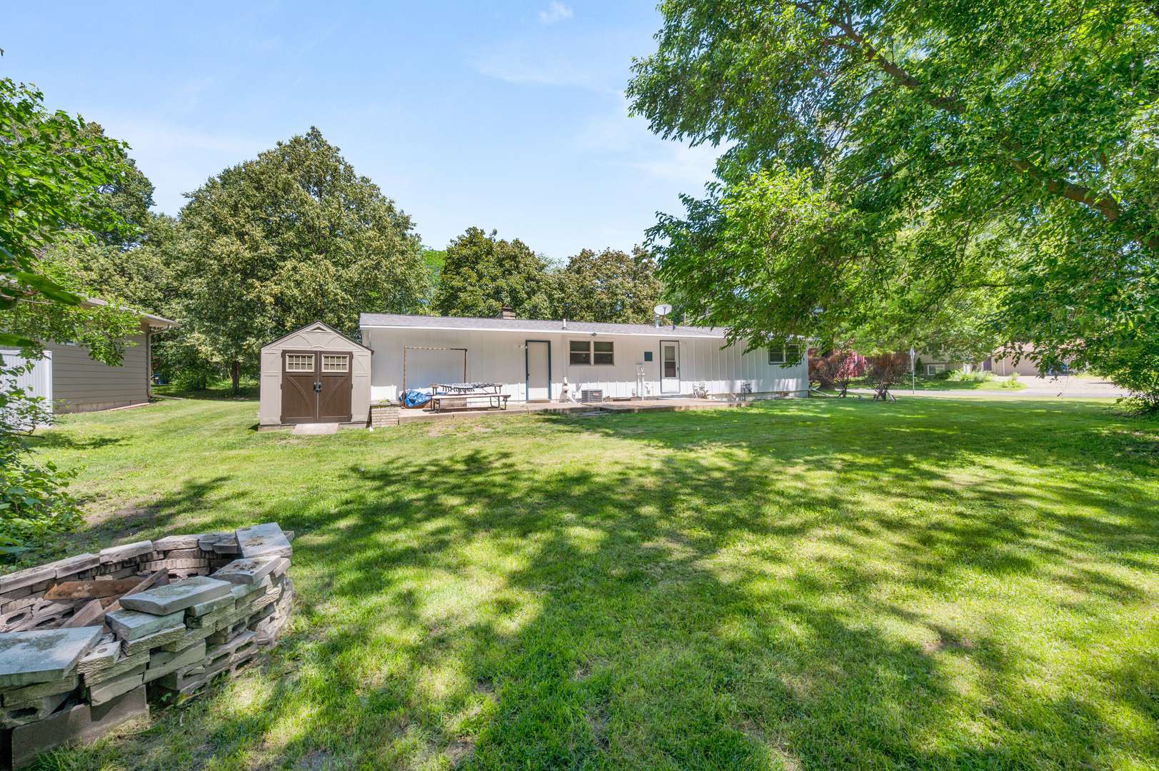 Dekalb, IL 60115,728 Kimberly Drive
