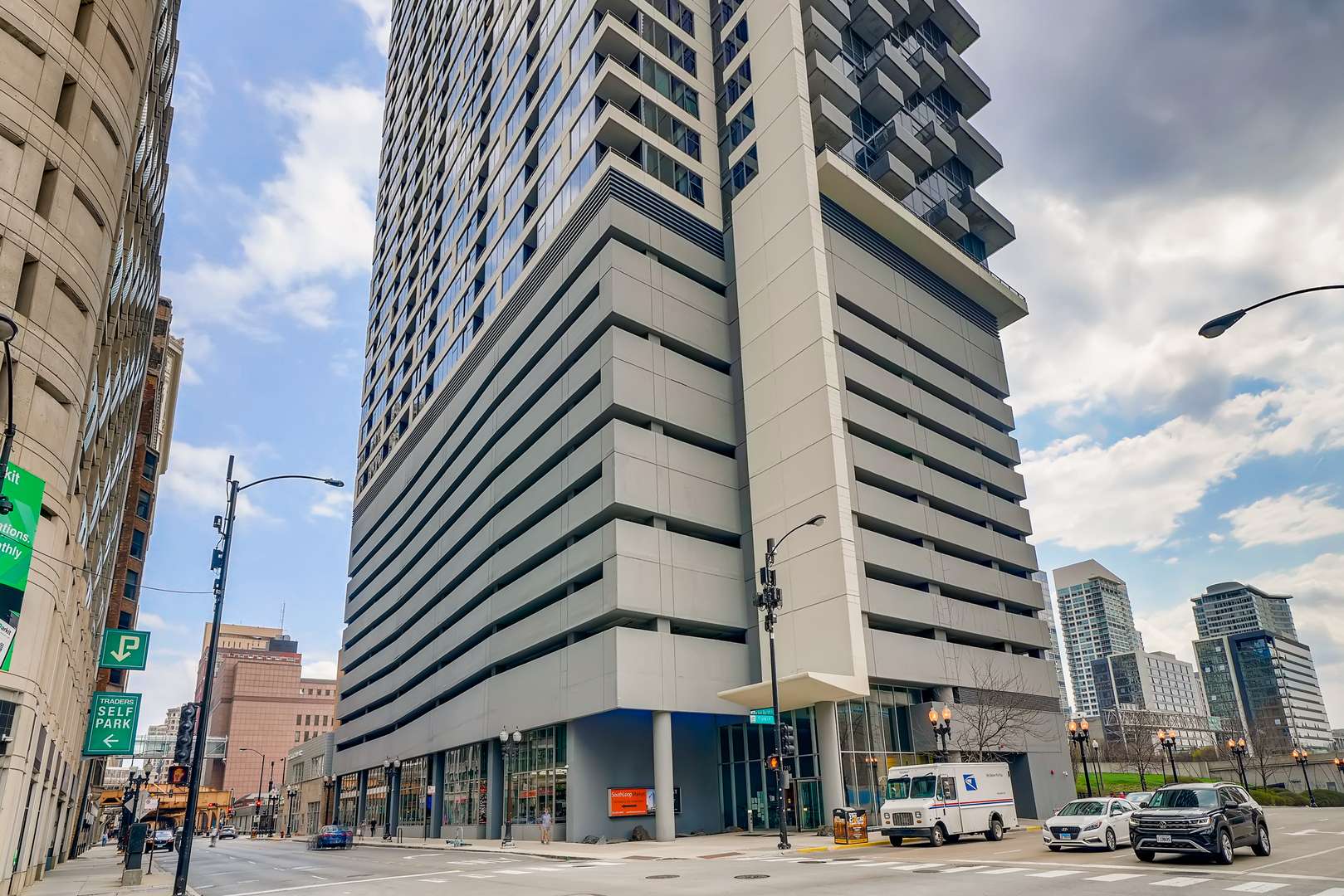 Chicago, IL 60607,235 W Van Buren Street #2911