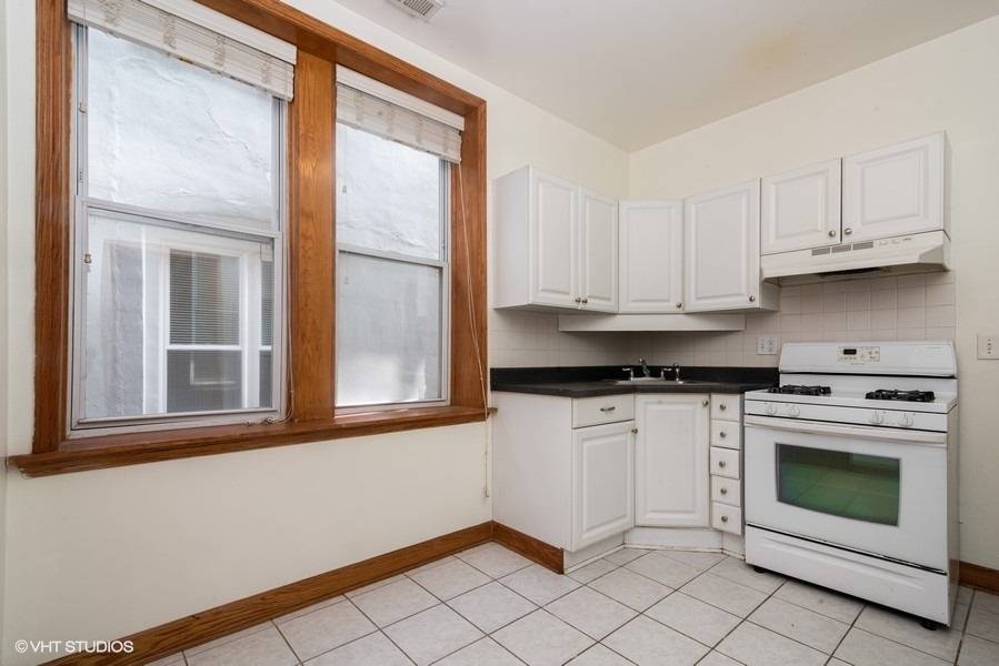 Chicago, IL 60607,819 S Carpenter Street #2R