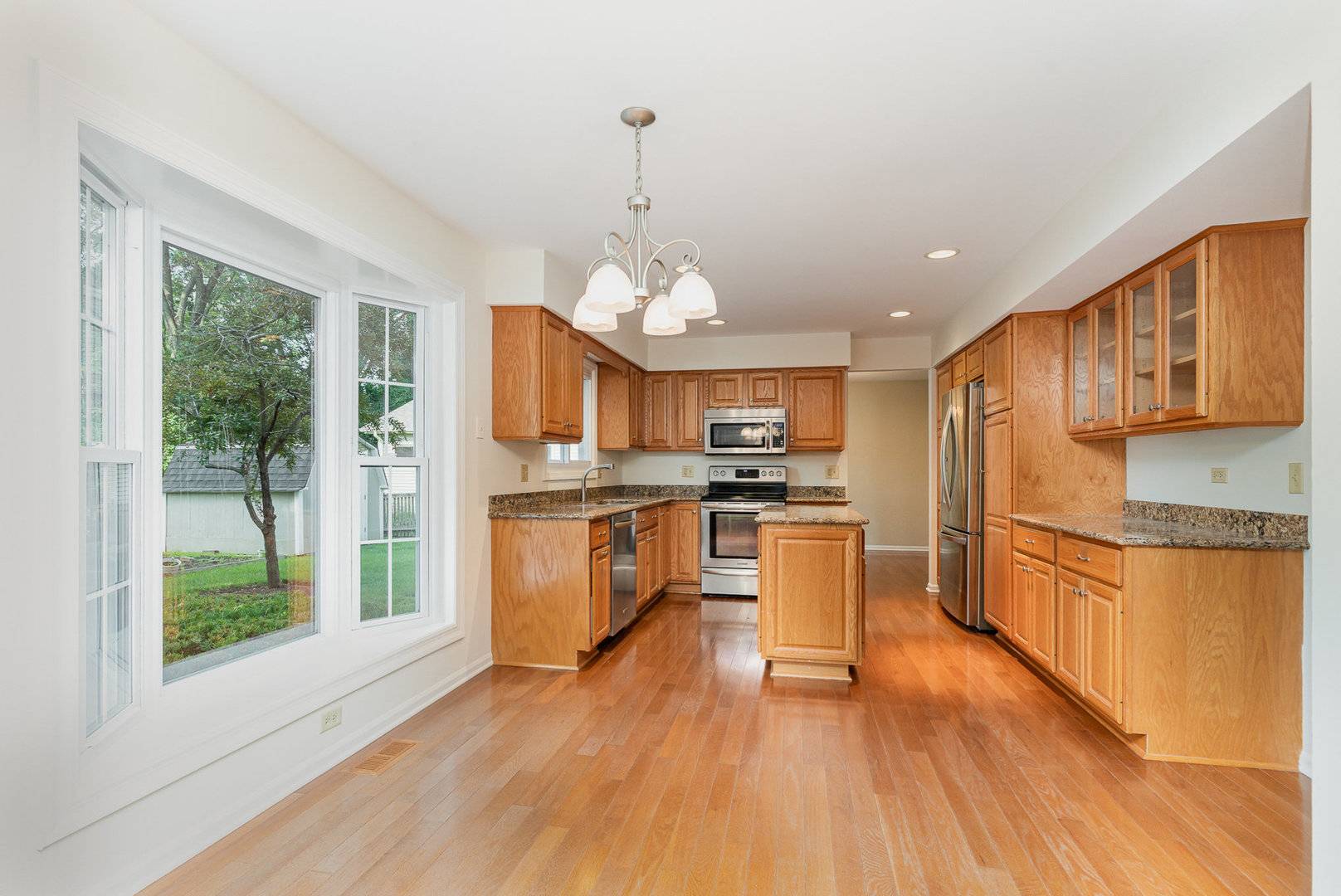 Naperville, IL 60540,1334 Wilshire Drive