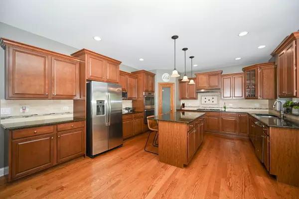 Oswego, IL 60543,469 Bloomfield W Circle