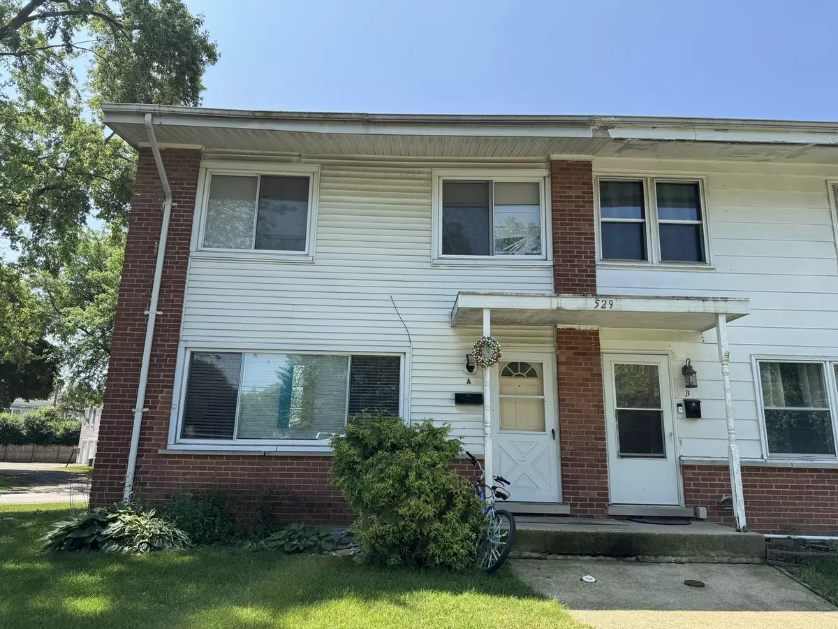 Glendale Heights, IL 60139,529 Sidney Avenue #A